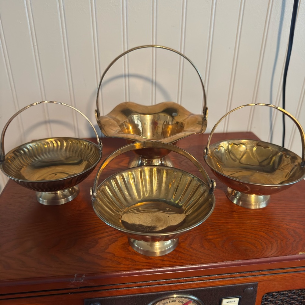 Elegant Gold Brass basket